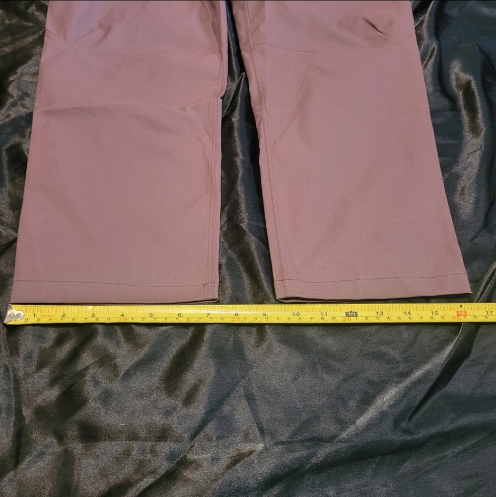 New Lululemon Carpenter pants,Team Canada,Limited Edition - Picture 9 of 16